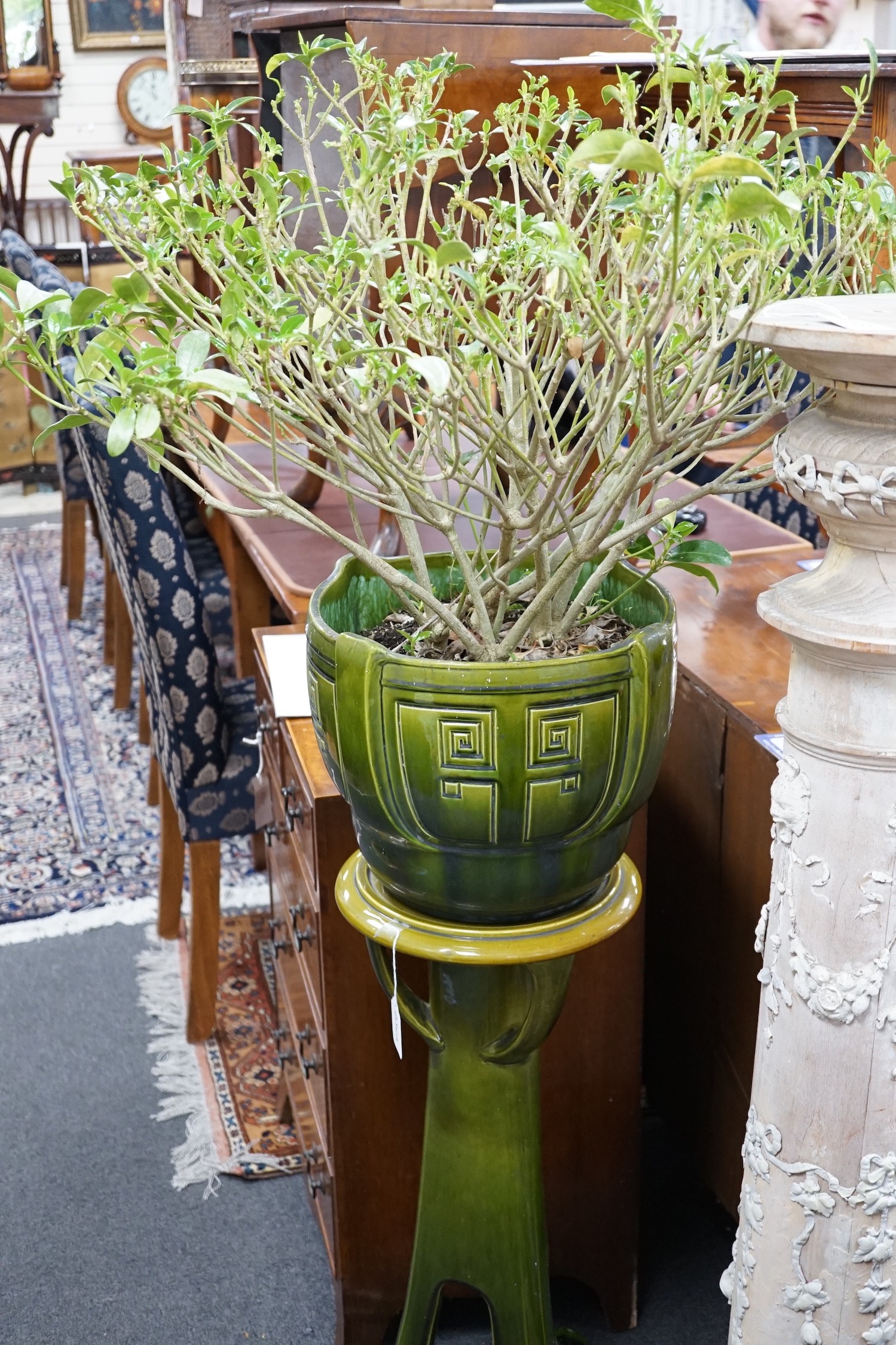 An Art Nouveau Bretby jardiniere on pedestal, 103cm tall excluding plant